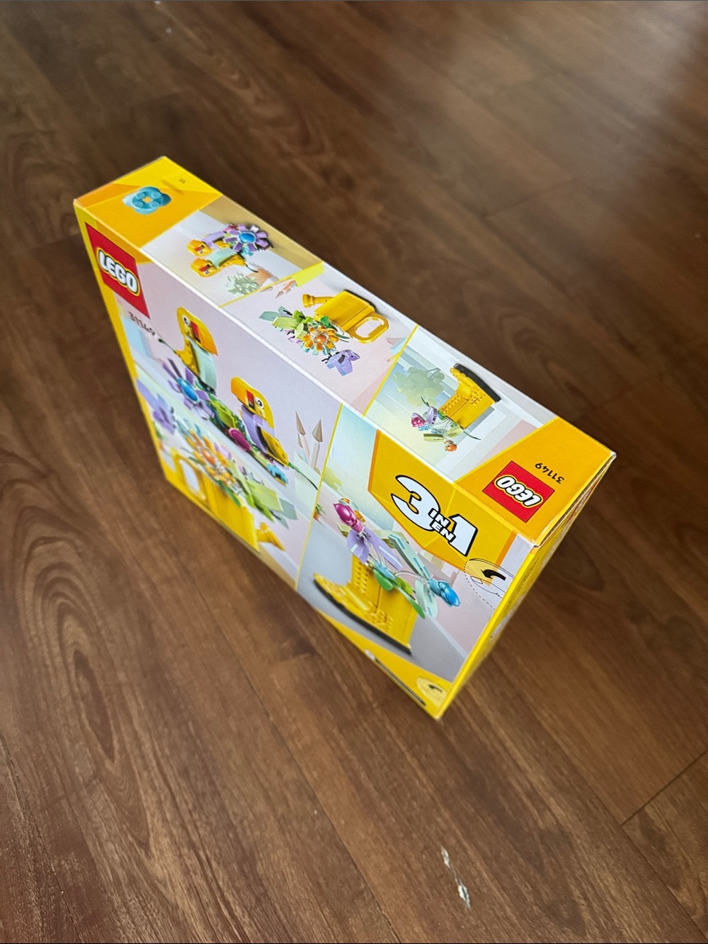 Brand New Lego 3-in-1 Yellow Flower Garden Set with Purple and Green Accents - Picture 2 of 2